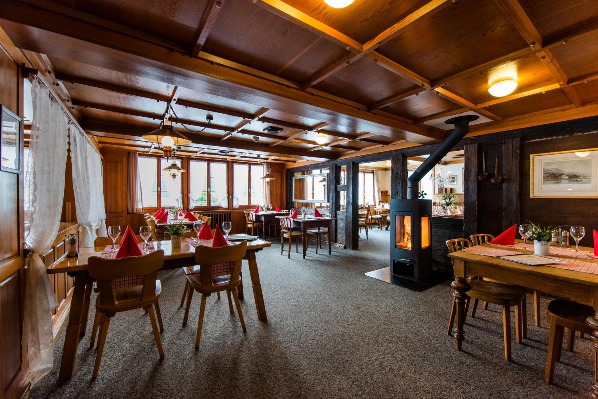 Hotel Weisses Kreuz होटल 3*