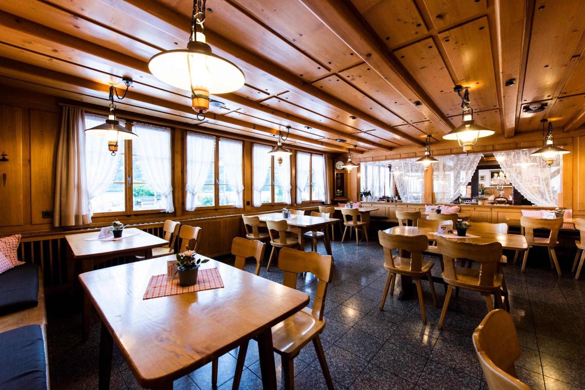 होटल Hotel Weisses Kreuz Brienz (Bern)